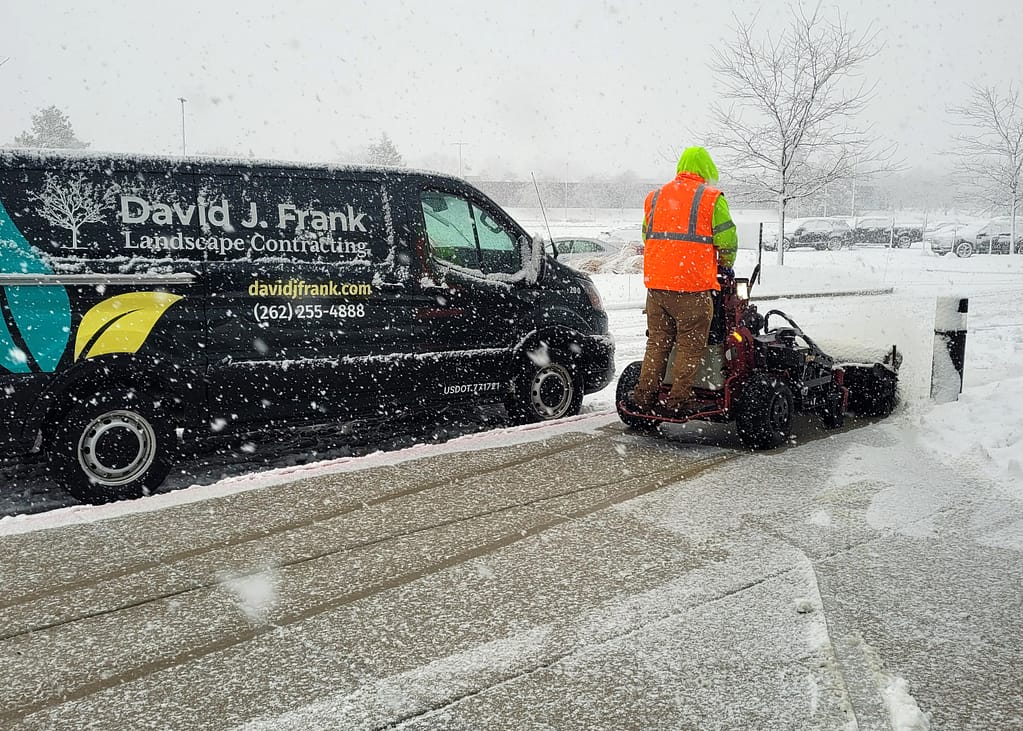 Best Place to Work in Snow & Ice award team photo – DJF snow and ice division